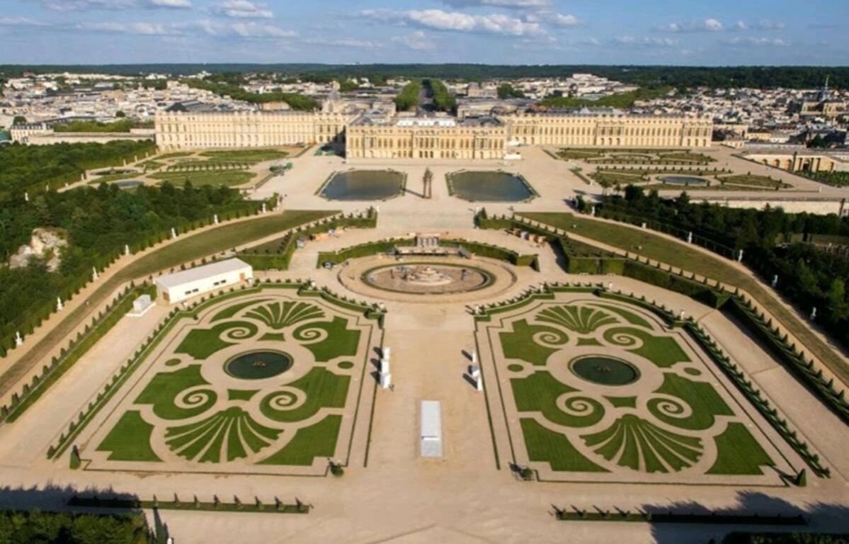 L'Orangerie Royale - A Cote Du Chateau De Versailles Et Proche Gares Paris Exterior photo